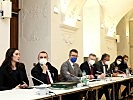 Die serbische Delegation. (Bild öffnet sich in einem neuen Fenster)