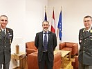 Oberst Fronek mit Oberst Massimi und Generalleutnant Csitkovits. (Bild öffnet sich in einem neuen Fenster)