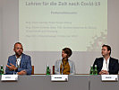 Eine Podiumsdiskussion rundete die Veranstaltung ab. (Bild öffnet sich in einem neuen Fenster)