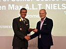 Generalleutnant Erich Csitkovits mit Generalleutnant Max A.L.T. Nielsen. (Bild öffnet sich in einem neuen Fenster)