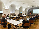 Die Teilnehmer im Plenum in der "Sala Terrena". (Bild &ouml;ffnet sich in einem neuen Fenster)