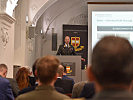 General Harald Vodosek bei seinem Vortrag. (Bild &ouml;ffnet sich in einem neuen Fenster)