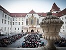 Das Konzert im Burghof.