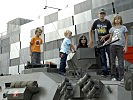 ...ein Radpanzer "Pandur"... (Bild öffnet sich in einem neuen Fenster)