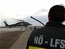 Weil der gebrochene Damm am Landweg nicht mehr erreichbar war... (Bild öffnet sich in einem neuen Fenster)