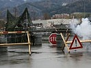 Ein Sabotagetrupp greift den Wachposten an. (Bild öffnet sich in einem neuen Fenster)