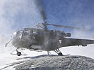 Die hohe Kunst der Hubschrauber-Fliegerrei. (Bild öffnet sich in einem neuen Fenster)