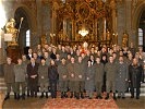 Gruppenfoto vorm Hochaltar. (Bild öffnet sich in einem neuen Fenster)