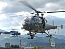 Ein Hubschrauber des Bundesheeres und des Innenministeriums. (Bild öffnet sich in einem neuen Fenster)