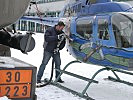 Zwischen den einzelnen Aufträgen erfolgt die Betankung und Wartung. (Bild öffnet sich in einem neuen Fenster)