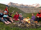 Ein gemütlicher Abend am Lagerfeuer. (Bild öffnet sich in einem neuen Fenster)