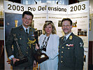 Pro Defensione 2004 für 2003. (Bild &ouml;ffnet sich in einem neuen Fenster)
