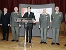 Die Spitze des Verteidigungsministeriums: Mit Sicherheit für Österreich. (Bild öffnet sich in einem neuen Fenster)