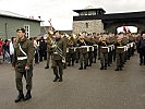 Kapellmeister Hauptmann Harald Haslmayr führte mit der Militärmusik den Gedenkzug an.