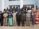 Teilnehmer des 3. "Humanitarian Assistance in West Africa"-Grundkurses am "Kofi Annan International Peacekeeping Training Centre" in Ghana.