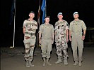 Die Gäste lobten die besonderen Leistungen der österreichischen Jagdkommandokräfte im Tschad. V.l.: Colonel Roussel (Frankreich), Commenda, Colonel Borjesson (Schweden), Hanzl.