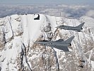 Zwei Luftraumüberwachungsflugzeuge überfliegen die Netzfunkstelle Dachstein. (Archivfoto)