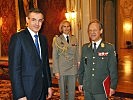 V.l.: Botschafter Pascal Teixeira da Silva, Verteidigungsattaché Oberst Christine Chaulieu, Generalmajor in Ruhe Karl Semlitsch.