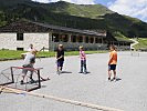 Hockey auf knapp 2.000 Höhenmetern.