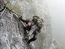 Leutnant Alexander Böhm beim Alpintraining.