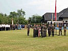 Die Rekruten leistten den Treueeid an der Standarte des Radarbataillons