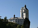 Die Wallfahrtskirche Maria Stein gab eine traumhafte Kulisse für die Ehrung der Weltmeisterinnen der Schützengilde Angerberg ab.