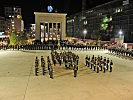 Der "Große Österreichische Zapfenstreich" dargeboten von der Militärmusik Tirol.