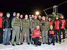 Nach dem Rettungsflug blieb Zeit für ein Gruppenbild mit den Ramsauer Bergrettern.