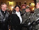 Gabi Burgstaller und Wilfried Haslauer mit Rekrutin Tanja Klappacher.