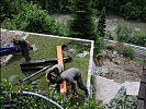 Bei Familie Krubner sind Teile des Garten und der Terrasse abgerutscht.