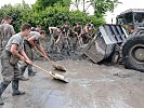 Mehr als 160.000 Arbeitsstunden wurden durch Soldaten nach Naturkatastrophen geleistet.