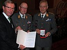 V.l.: Landeshauptmann Haslauer, Brigadier Hufler und Generalleutnant Bair.