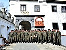 Die Soldaten der 3. Panzergrenadierbrigade auf der Schallaburg.