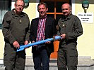 V.l.: Brigadier Hufler, Bürgermeister Obinger und Oberst Graser.