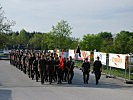 "Los geht's" - die ersten Kilometer des herausfordernden Marsches.