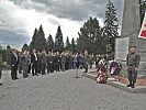 Kranzniederlegung am Denkmal der russischen Armee.