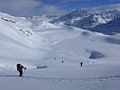 In Österreich wird die Gruppe von Spezialisten des Jagdkommandos begleitet.