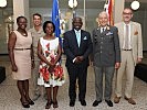 Oberstleutnant Ortwin Gammer, 2.v.l., ist als Kursdirektor im Trainingszentrum in Ghana tätig.