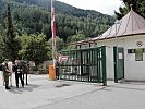 Die Kaserne in Landeck ist der Startpunkt für den Marsch über den Arlbergpass.