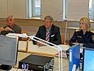 Militärkommandant Brigadier Walter Gitschthaler, Landeshauptmann Dr. Peter Kaiser und Landespolizeidirektorin Mag. Dr. Michaela Kohlweiß bei der Einsatzbesprechung.