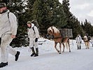 Soldaten und Haflinger der Tragtierstaffel versorgten die Soldaten im Hochlager.