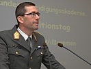 Generalleutnant Erich Csitkovits bei seiner Ansprache.