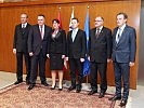 Doskozil mit der slownischen Verteidigungsministerin und Vertretern des Verteidigungsausschusses.
