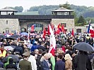 Tausende Menschen gedachten dem damals erlittenen Leid.