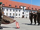 Oberstleutnant Michael Blaha übergibt das Kommando an den neuen Kommandanten Oberstleutnant Stefan Koroknai.