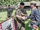 Das Infantrieregiment 84 übergab ein Fahnenband an die 3. Panzergrenadierbrigade.