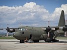 Mit der C-130 "Hercules" wurde heute der erste Rückführungsflug durchgeführt.