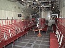 Im Inneren der "Hercules" C-130 Transportmaschine.