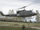 Auch Helikopter der österreichischen Luftstreitkräfte sind im Einsatz.