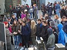 Viele Schüler nutzten die Leistungsschau, um sich über die Arbeit der Führungsunterstützer zu informieren.